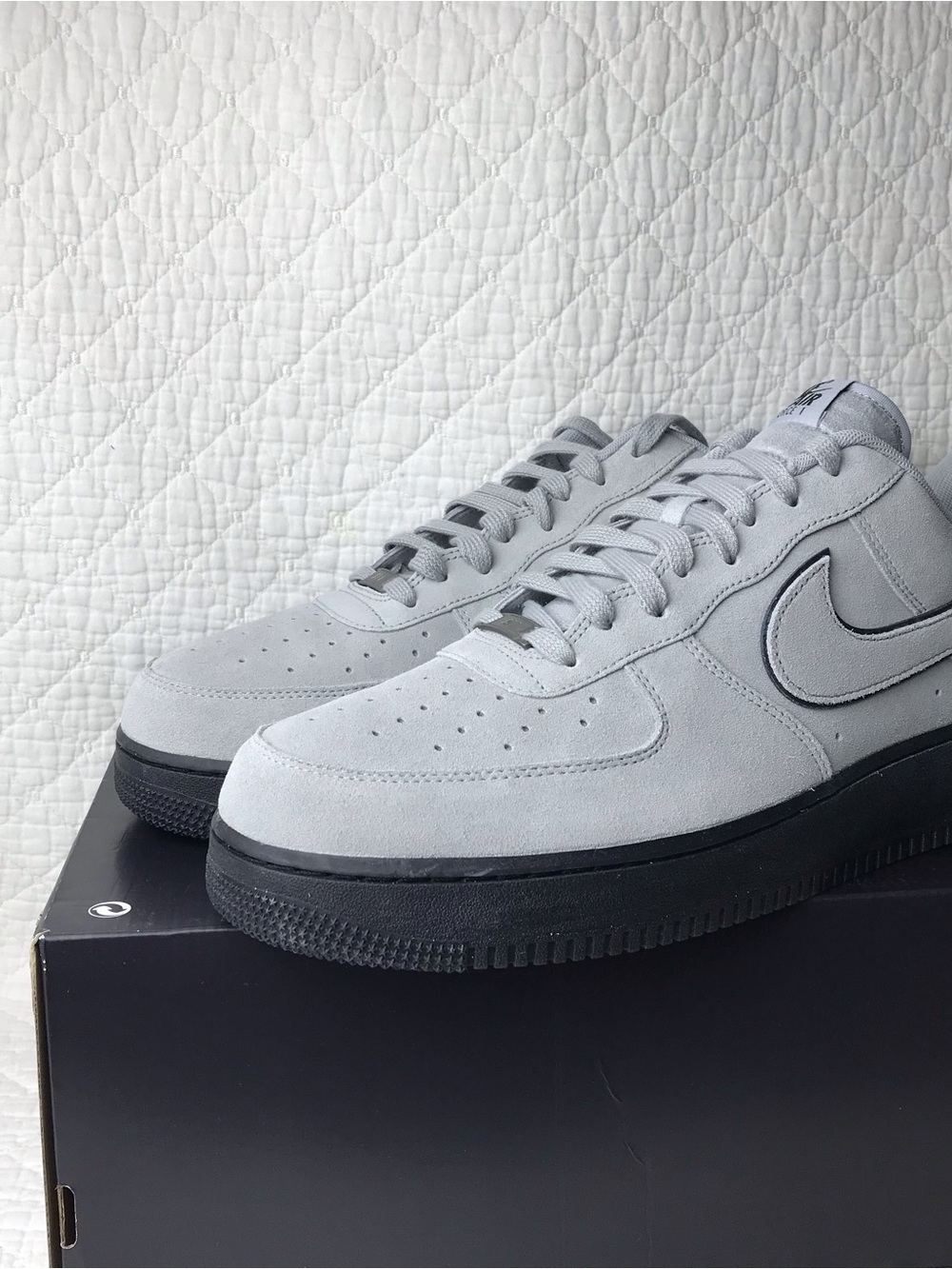 Nike Air Force 1 ‘07 LV8 Shoes Men’s SZ 15 Smoke Grey Suede Black HQ1966-001 - Picture 8 of 13